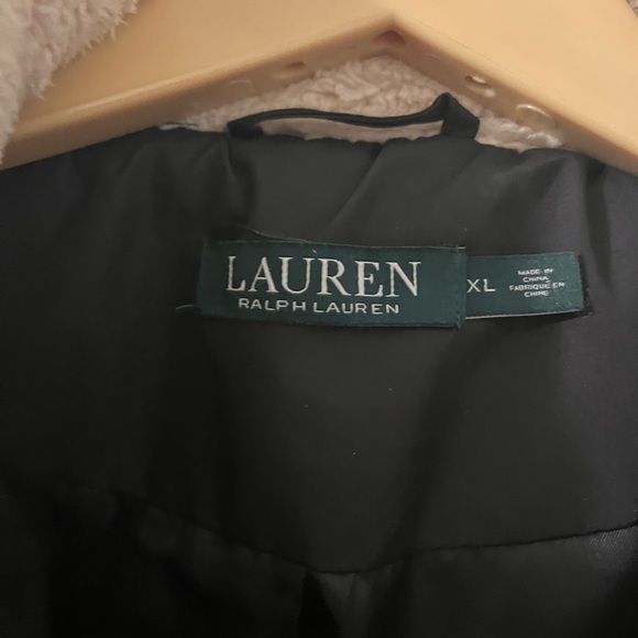 Women’s Black Puffer Coat - Picture 2 of 5